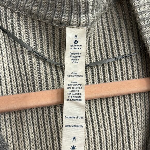 Lululemon Vestigan Cardigan Sweater Cashmere Blend Grey minimalist EUC size 6 - Picture 10 of 15